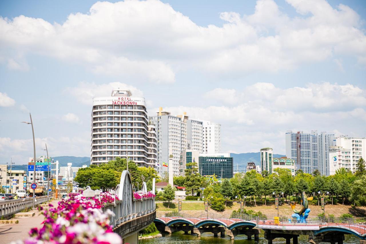 Jackson9S Hotel Chuncheon Buitenkant foto