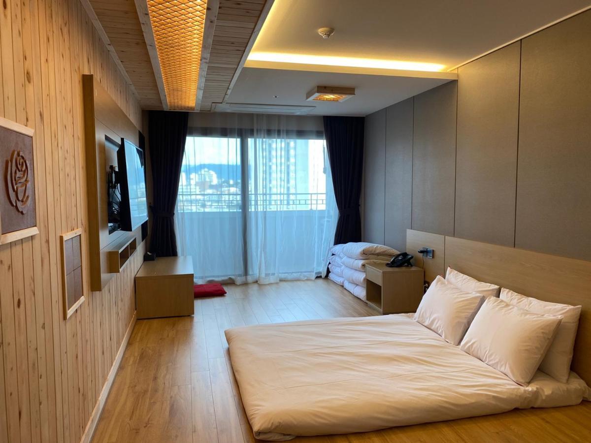 Jackson9S Hotel Chuncheon Buitenkant foto